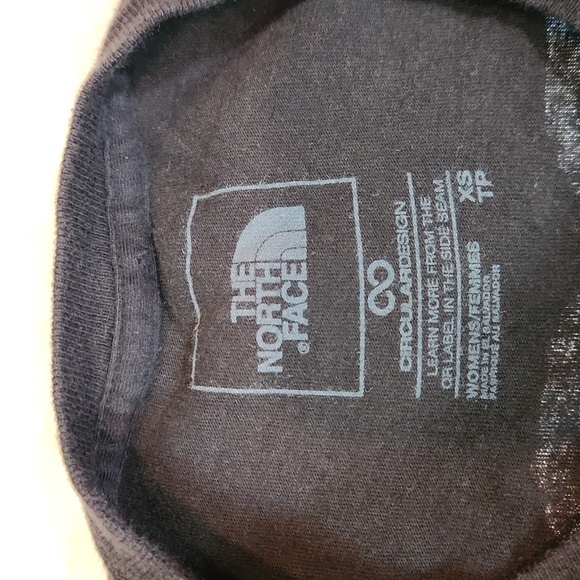 The North Face Rocky Mountains Cotton Graphic Tshirt - Picture 3 of 5